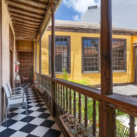 Casa Montesdeoca - Jacaranda Las Palmas de Gran Canaria Exterior photo